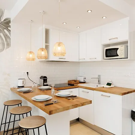 Upstays Elegant 1br Gray D'albion 2min From Palais Διαμέρισμα *